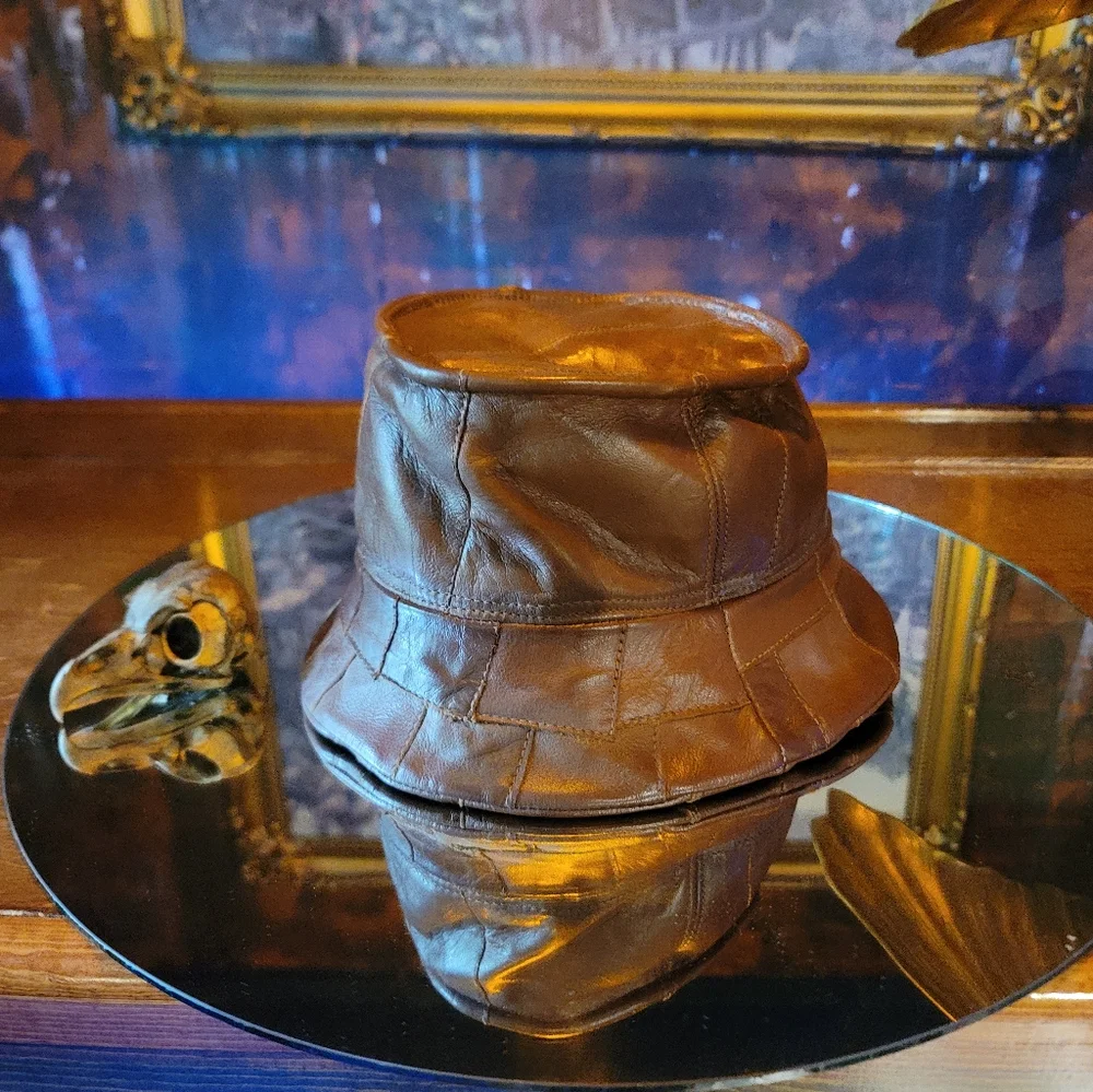 Vintage leather patch bucket hat - Picture 2 of 5